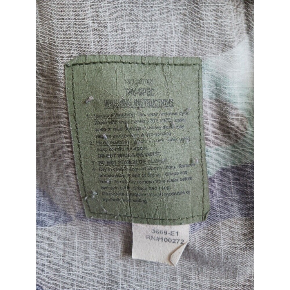 US Air Force Jacket Men Large Woodland Camo Patches Combat Utility Coat - Picture 6 of 6